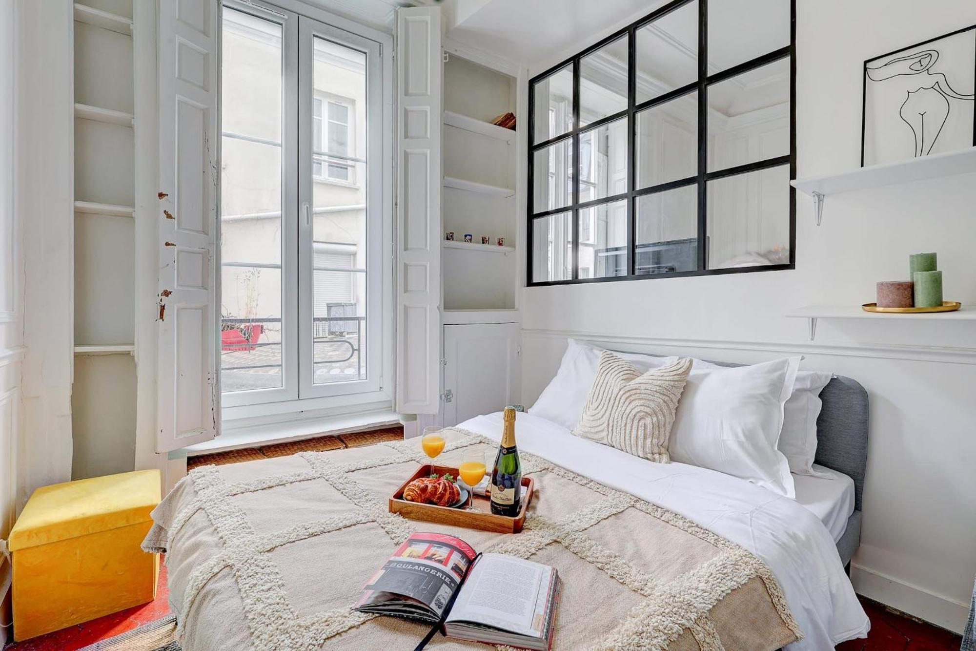 Eiffel Tower & Invalides - 1Br - Cityapartmentstay Párizs Kültér fotó